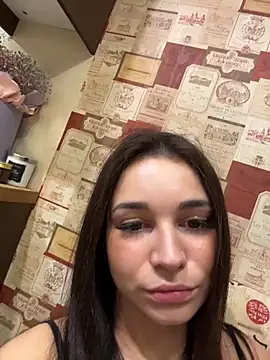 JessicaCartier online show from May 1, 2026, 5:40 pm