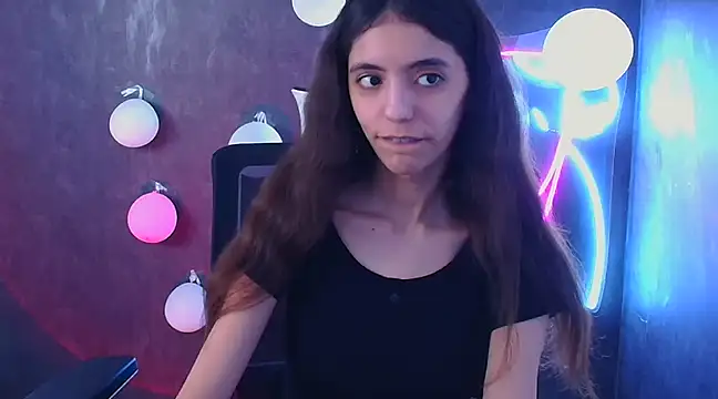 Snapshot of Aishell_ chatting on March 14, 2025, 12:51 pm Aishell  online show from March 14, 2025, 12:51 pm