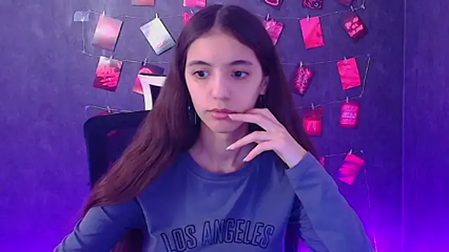 Aishell  online show from March 19, 2026, 12:27 pm