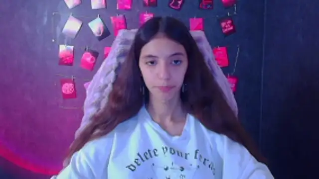 Snapshot of Aishell_ chatting on October 30, 2025, 12:25 pm Aishell online show from October 30, 2025, 12:25 pm