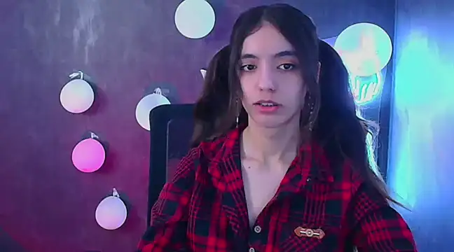 Snapshot of Aishell_ chatting on March 1, 2025, 12:56 pm Aishell  online show from March 1, 2025, 12:56 pm