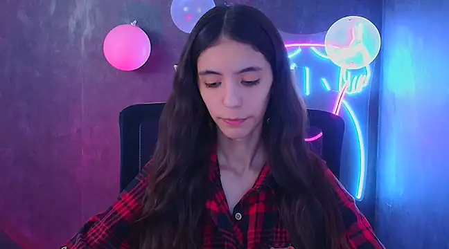 Snapshot of Aishell_ chatting on February 12, 2025, 4:11 pm Aishell  online show from February 12, 2025, 4:11 pm