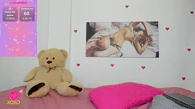 Snapshot of dulce_kim chatting on October 29, 2025, 12:59 pm dulce kim online show from October 29, 2025, 12:59 pm