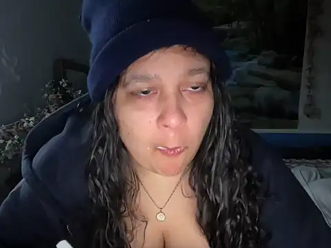 MelanieFawker online show from October 2, 2025, 1:58 pm
