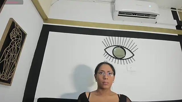 Snapshot of EmilyGomezLS chatting on July 18, 2026, 11:30 am EmilyGomezLS online show from July 18, 2026, 11:30 am