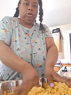 Snapshot of pinkpassionpleaser chatting on April 5, 2026, 12:01 pm pinkpassionpleaser online show from April 5, 2026, 12:01 pm