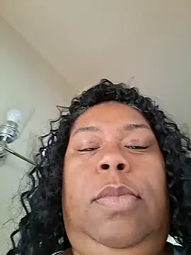 Snapshot of pinkpassionpleaser chatting on April 4, 2026, 4:57 pm pinkpassionpleaser online show from April 4, 2026, 4:57 pm