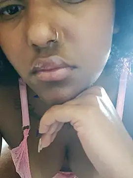 cherrycakecerejinha online show from March 16, 2025, 12:11 pm