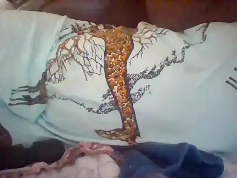 Snapshot of missarpie chatting on November 19, 2025, 7:41 am missarpie online show from November 19, 2025, 7:41 am