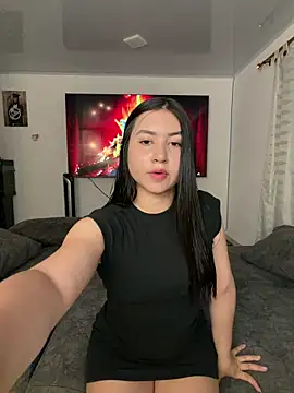 Snapshot of VAL_PRINCESS chatting on May 20, 2026, 12:18 am VAL PRINCESS online show from May 20, 2026, 12:18 am