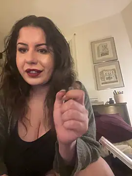 holyeroticss online show from February 17, 2026, 1:47 am