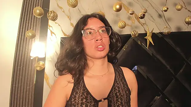 CoralineSanchez online show from February 7, 2026, 7:44 pm