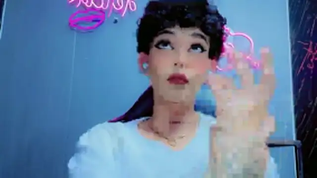 Snapshot of Marian_LV chatting on November 20, 2025, 5:24 pm Marian LV online show from November 20, 2025, 5:24 pm