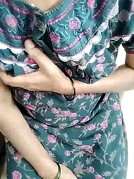 Snapshot of sexyrapa chatting on December 16, 2024, 8:52 am sexyrapa online show from December 16, 2024, 8:52 am