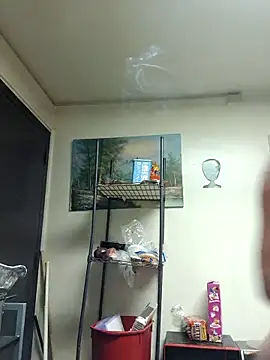 Snapshot of PhatAss_Kummmilla chatting on April 11, 2026, 12:20 pm PhatAss Kummmilla online show from April 11, 2026, 12:20 pm