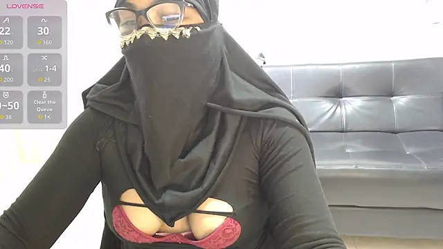 Snapshot of Aaliyah_brown chatting on September 18, 2025, 3:04 pm Aaliyah brown online show from September 18, 2025, 3:04 pm