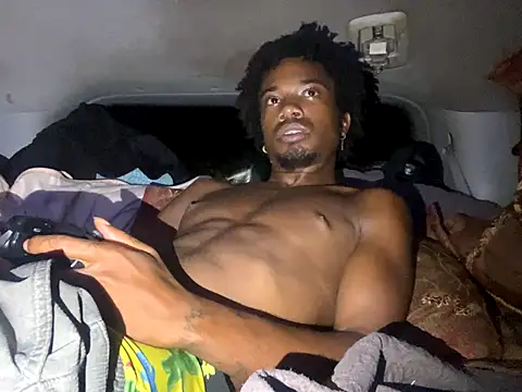 SlimeCrownzOut5 online show from October 7, 2025, 3:40 am