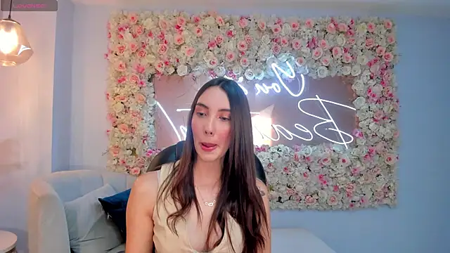 Snapshot of AnaisNin chatting on October 15, 2025, 9:01 pm AnaisNin online show from October 15, 2025, 9:01 pm