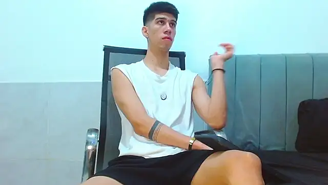 Snapshot of jhony-sex chatting on April 24, 2026, 8:38 am jhony-sex online show from April 24, 2026, 8:38 am