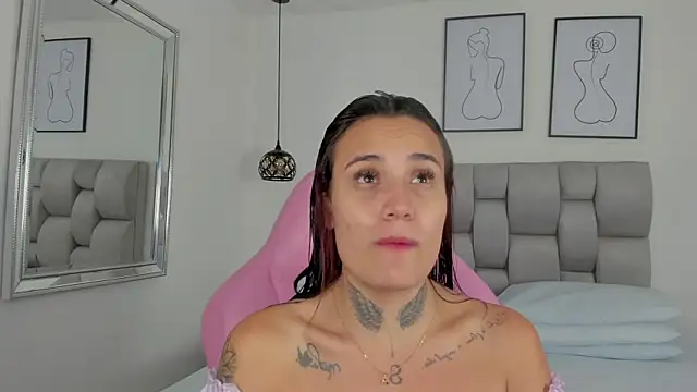 Susan-Sweet-7 online show from October 12, 2025, 7:59 pm