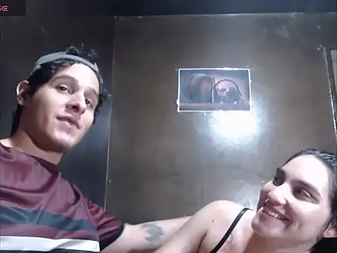 Snapshot of blackwolf_whitebee chatting on November 15, 2025, 6:23 pm blackwolf whitebee online show from November 15, 2025, 6:23 pm