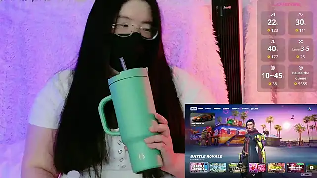Snapshot of Kara-Nuna chatting on February 13, 2026, 1:49 am Kara-Nuna online show from February 13, 2026, 1:49 am