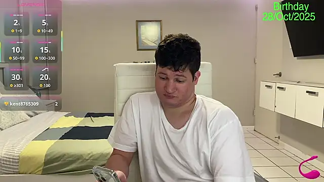 Snapshot of Lorenzo_hernandez chatting on October 23, 2025, 9:57 pm Lorenzo hernandez online show from October 23, 2025, 9:57 pm