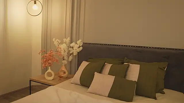 Snapshot of IrisBaker chatting on February 28, 2026, 10:53 pm IrisBaker online show from February 28, 2026, 10:53 pm