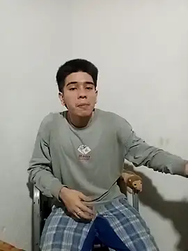 Snapshot of Mrdetonador chatting on November 23, 2025, 8:02 am Mrdetonador online show from November 23, 2025, 8:02 am