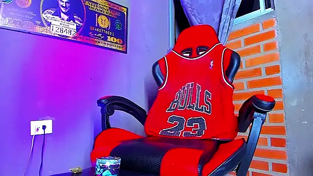 smoker445 online show from October 27, 2025, 12:11 am