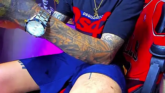 smoker445 online show from October 14, 2025, 1:28 am