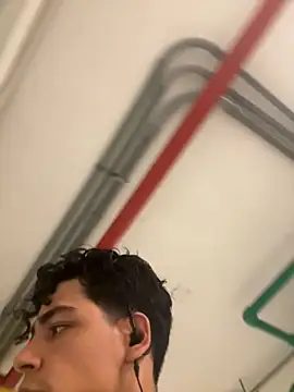 Snapshot of MrDareLover chatting on March 18, 2025, 2:17 pm MrDareLover online show from March 18, 2025, 2:17 pm