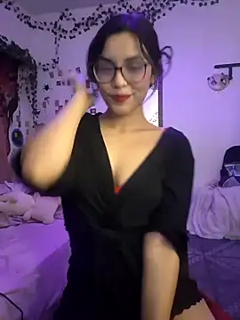 Snapshot of xlalitaxxx chatting on February 6, 2025, 7:35 am xlalitaxxx online show from February 6, 2025, 7:35 am