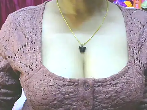 Snapshot of ishmita99 chatting on February 1, 2025, 5:49 am ishmita99 online show from February 1, 2025, 5:49 am