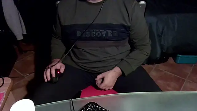 Snapshot of MultiOrgasmicLover chatting on November 29, 2025, 11:49 pm MultiOrgasmicLover online show from November 29, 2025, 11:49 pm