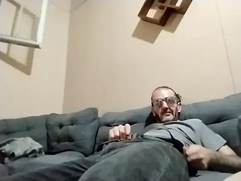 mebmeb24 online show from October 6, 2025, 1:45 pm