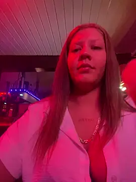 andreinitahg online show from December 13, 2024, 5:54 pm