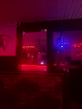 andreinitahg online show from December 6, 2024, 2:18 am