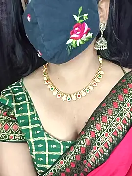 Snapshot of Tanvi-patil chatting on November 20, 2025, 5:08 am Tanvi-patil online show from November 20, 2025, 5:08 am