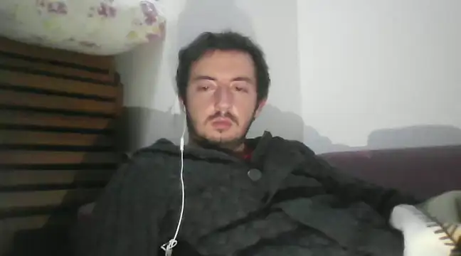 laynufff online show from February 9, 2025, 12:39 am