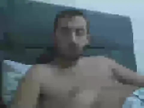 laynufff online show from October 9, 2025, 5:02 pm