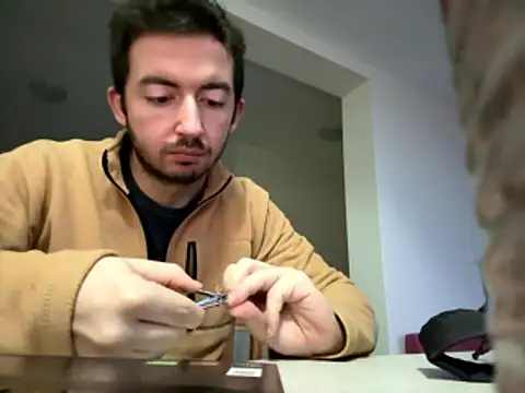 laynufff online show from January 9, 2026, 5:14 am