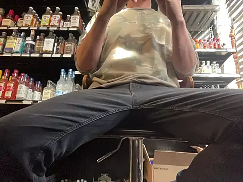 steelwood303 online show from December 21, 2025, 7:59 pm