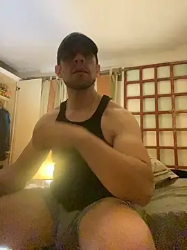 Snapshot of FumesClouds chatting on April 6, 2026, 7:31 am FumesClouds online show from April 6, 2026, 7:31 am