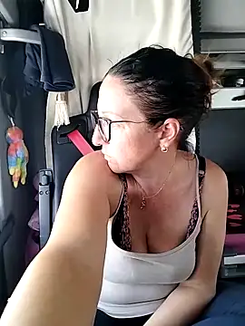 cuplubijoanna online show from April 30, 2026, 11:06 am
