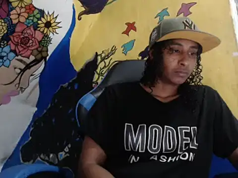 Snapshot of yohatinelly07 chatting on September 18, 2025, 1:19 am yohatinelly07 online show from September 18, 2025, 1:19 am