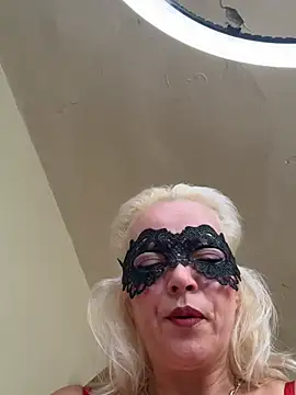 Snapshot of Olgundolgun33 chatting on June 18, 2026, 1:49 pm Olgundolgun33 online show from June 18, 2026, 1:49 pm