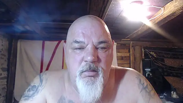 Snapshot of Newfiesausage1972 chatting on March 22, 2026, 6:59 am Newfiesausage1972 online show from March 22, 2026, 6:59 am