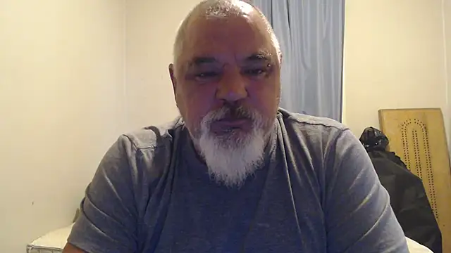 Snapshot of Newfiesausage1972 chatting on October 4, 2025, 12:39 pm Newfiesausage1972 online show from October 4, 2025, 12:39 pm