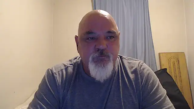 Snapshot of Newfiesausage1972 chatting on September 10, 2025, 2:49 pm Newfiesausage1972 online show from September 10, 2025, 2:49 pm
